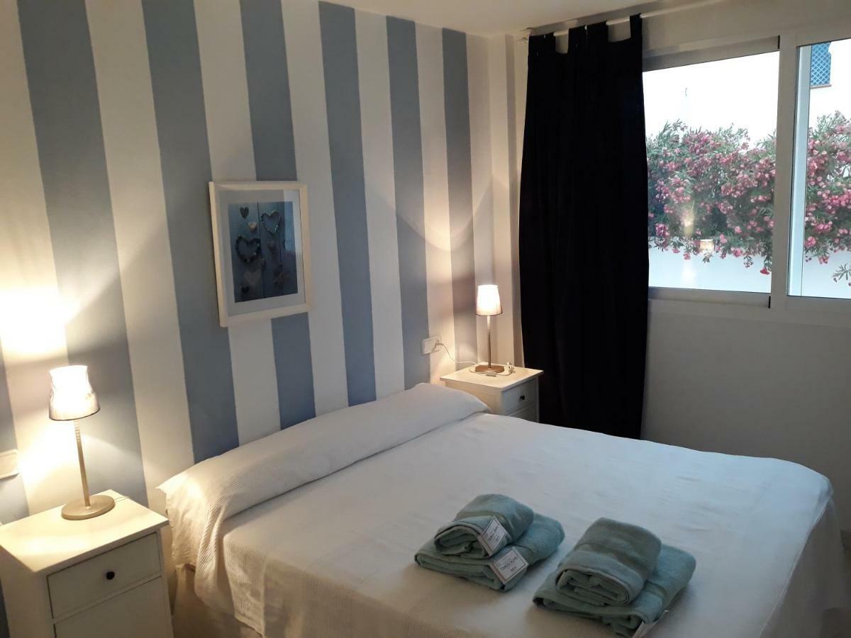 Apartamento Piedra Los Roncadores 2 Apartment การ์โบเนรัส ภายนอก รูปภาพ